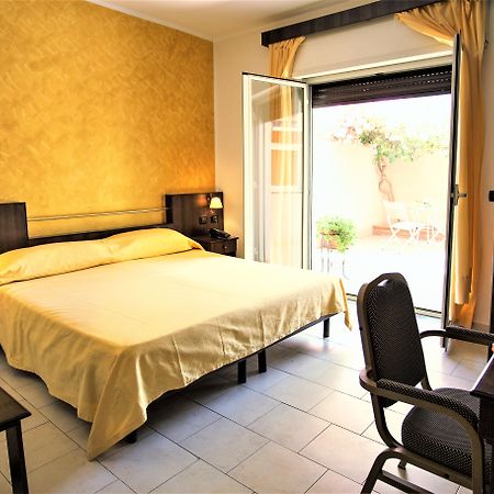 Hotel Marabel SantʼAlessio Siculo Zewnętrze zdjęcie